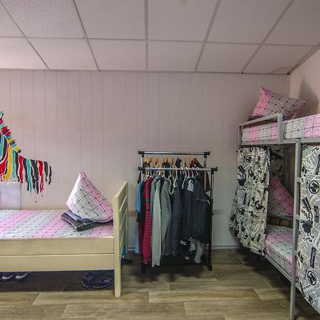 Lucky Hostel на Крещатике Киев Екстериор снимка