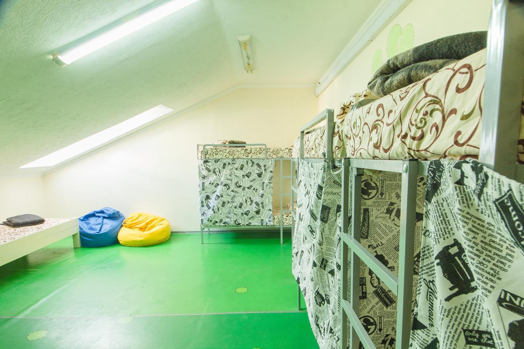 Lucky Hostel на Крещатике Киев Екстериор снимка