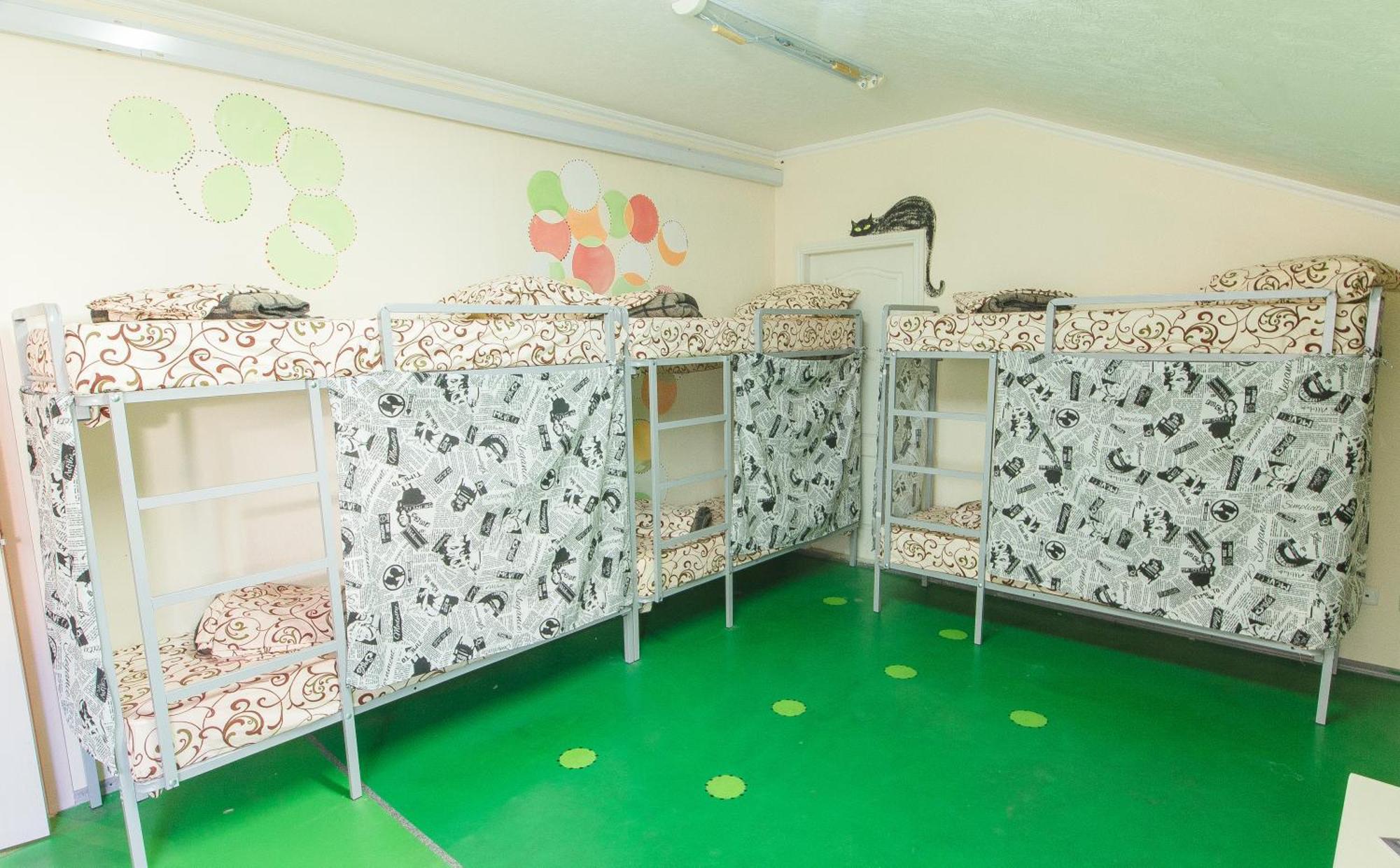 Lucky Hostel на Крещатике Киев Екстериор снимка