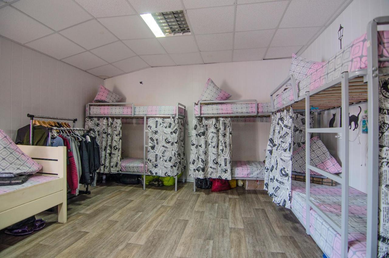 Lucky Hostel на Крещатике Киев Екстериор снимка